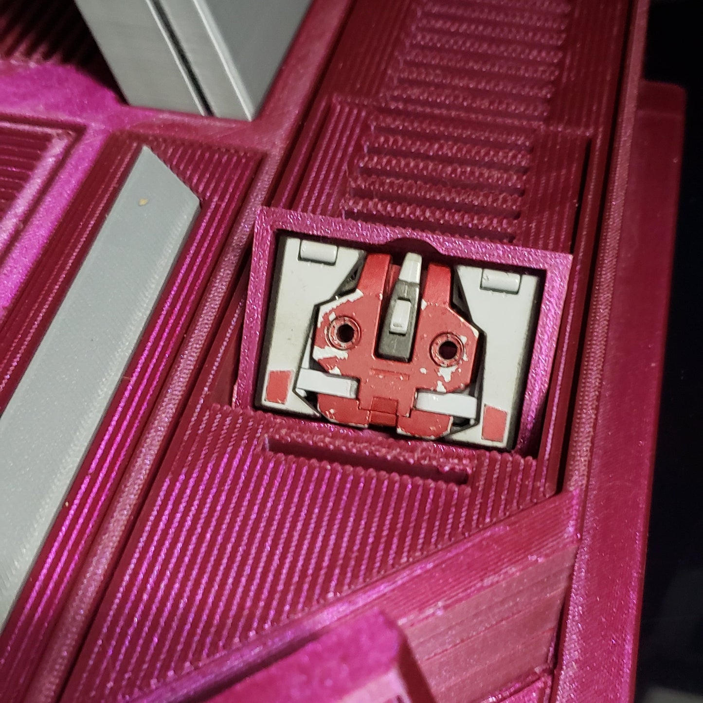 MP SoundBlasters Siege Throne Pre order